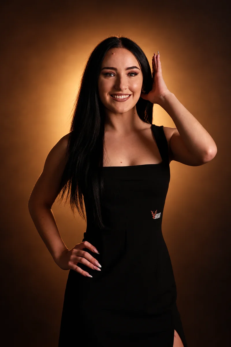 Braize ambassador against a warm studio backdrop